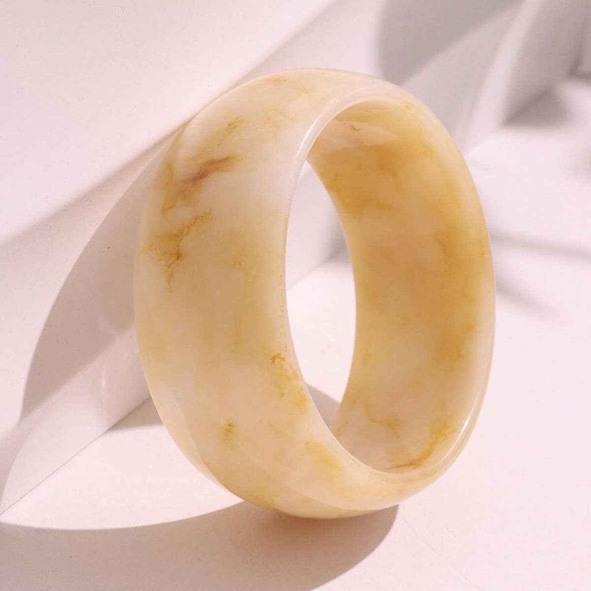 ACRYLIC BANGLE