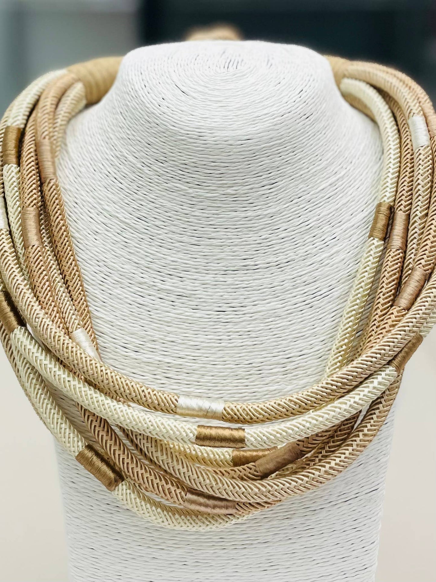 Slub 8-Strand Necklace (neutral multi)