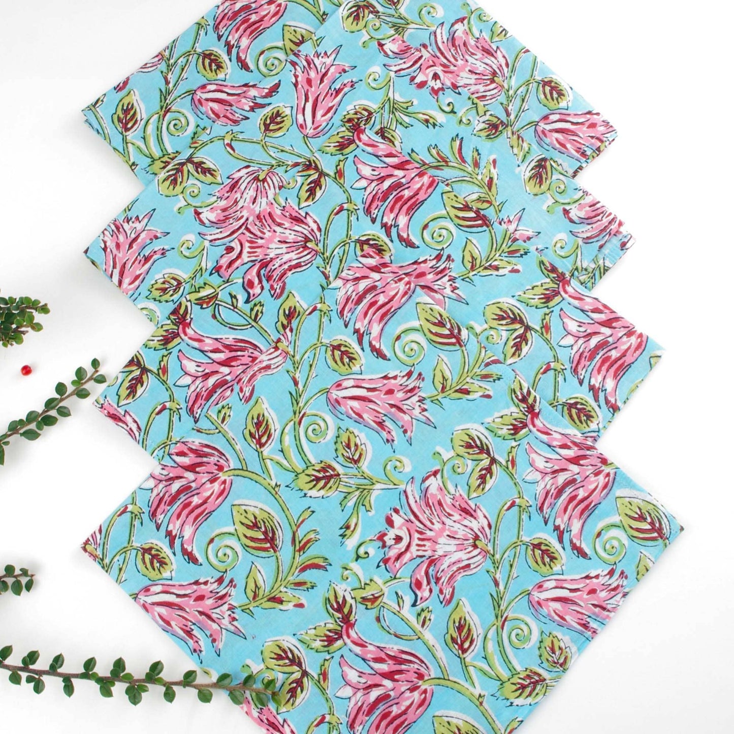 Dinner napkins - Blue Lily