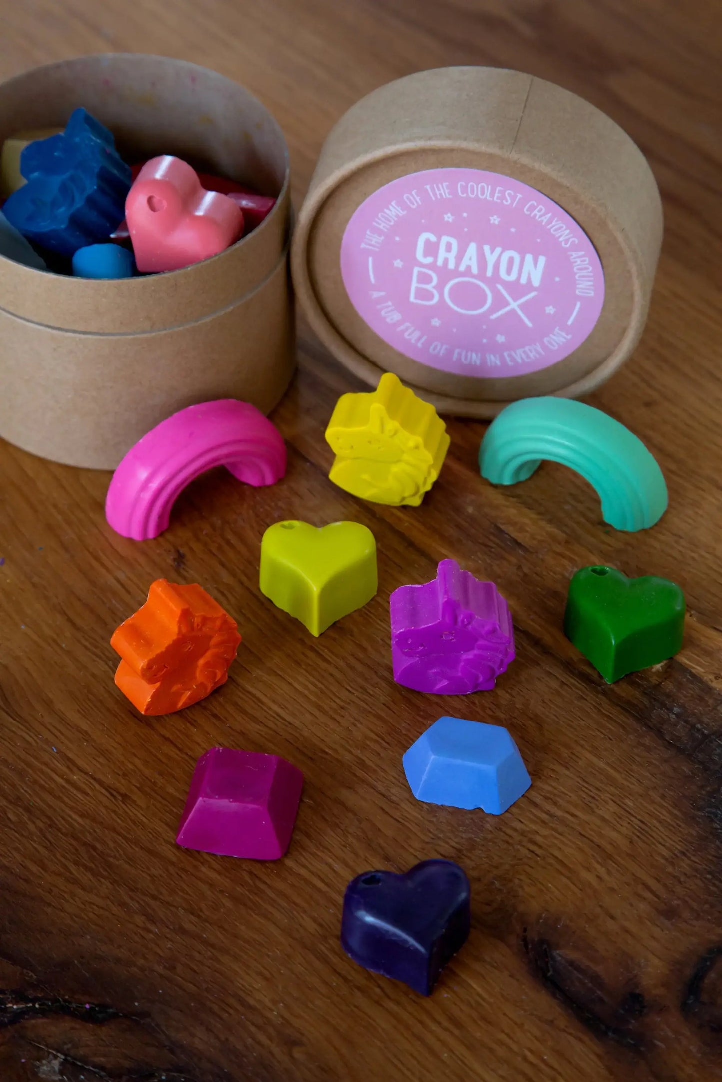 Unicorn Tub of wax Crayons