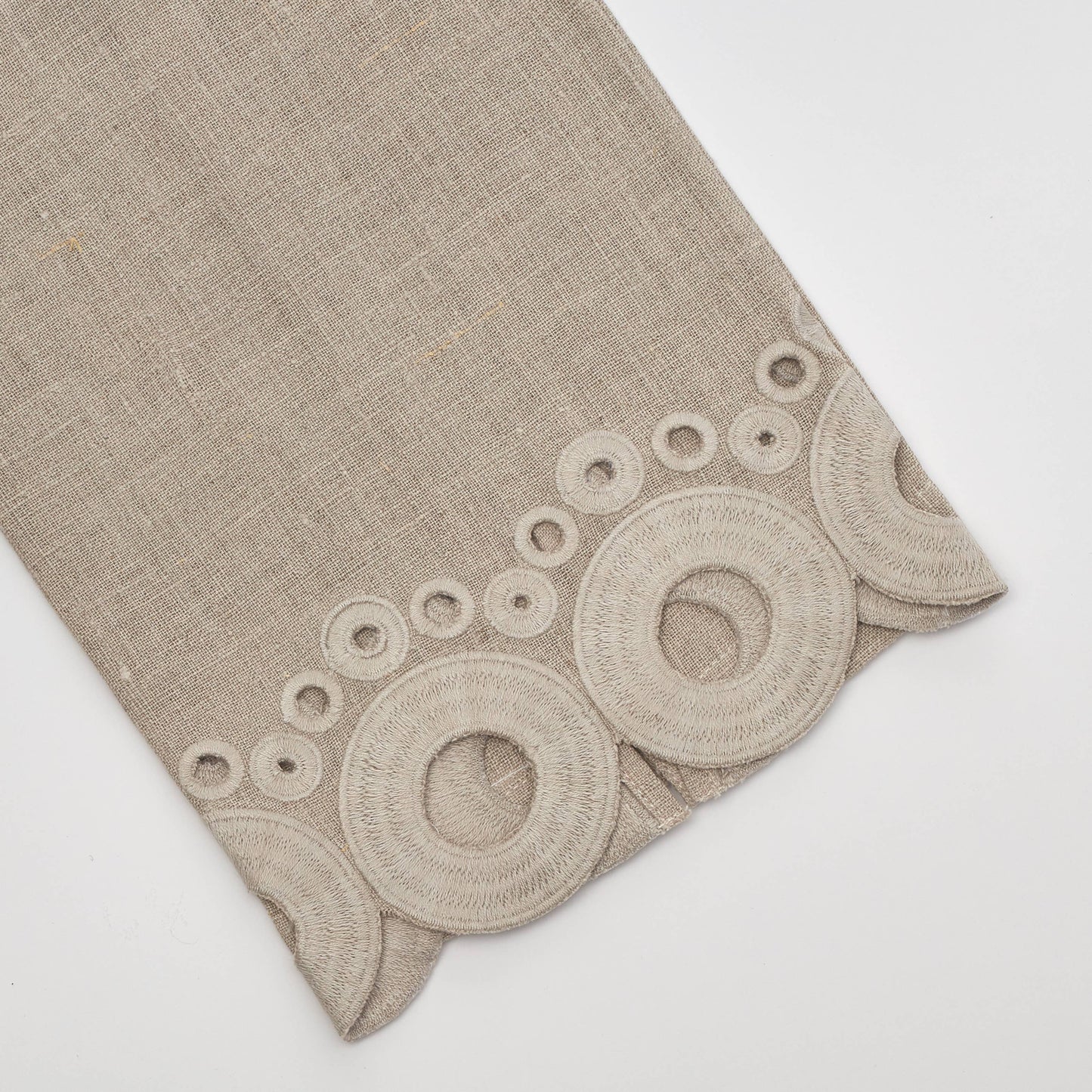 Loop de Loop tip towel