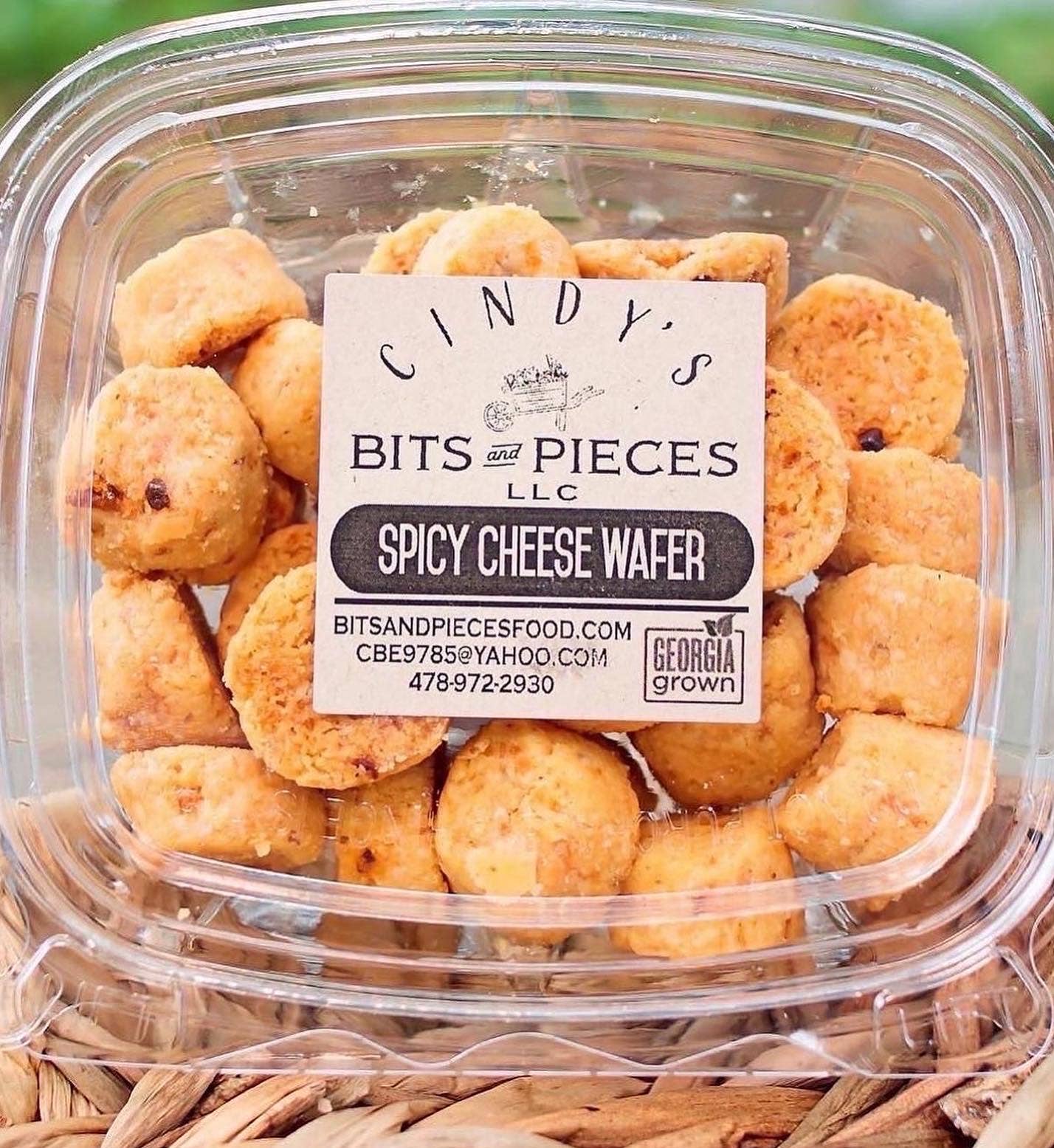 Spicy Cheese Wafers