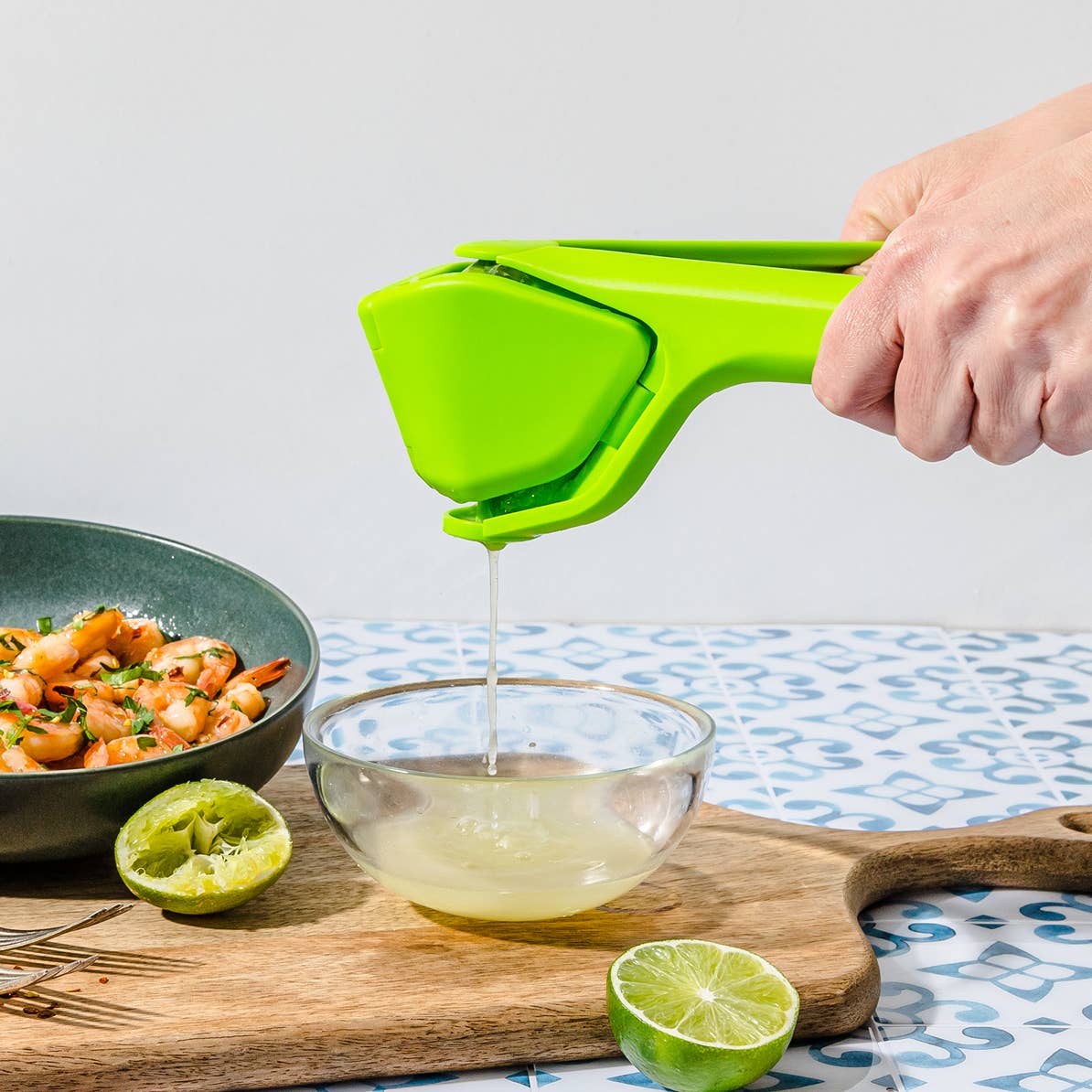 Fluicer® - Fold Flat Easy Citrus Juicer