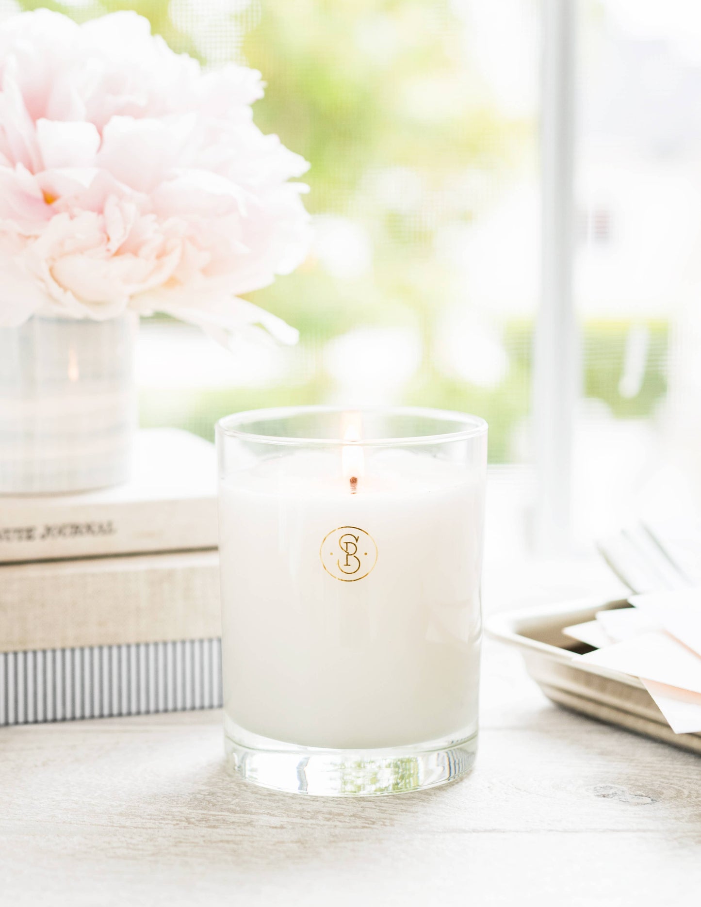 Candles, Crisp White Linen Soy Blend | Hand-Poured USA