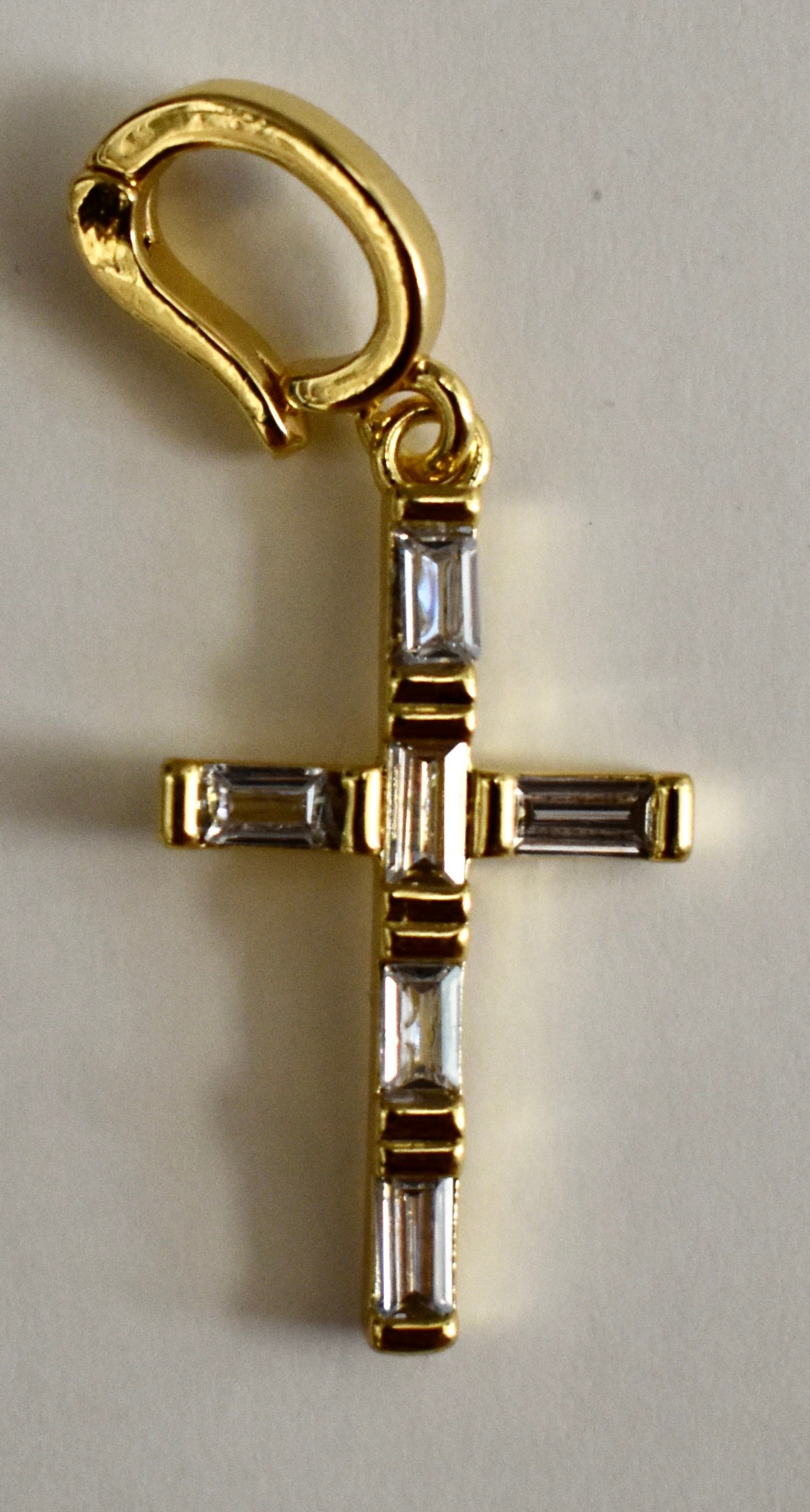 Pave Cross