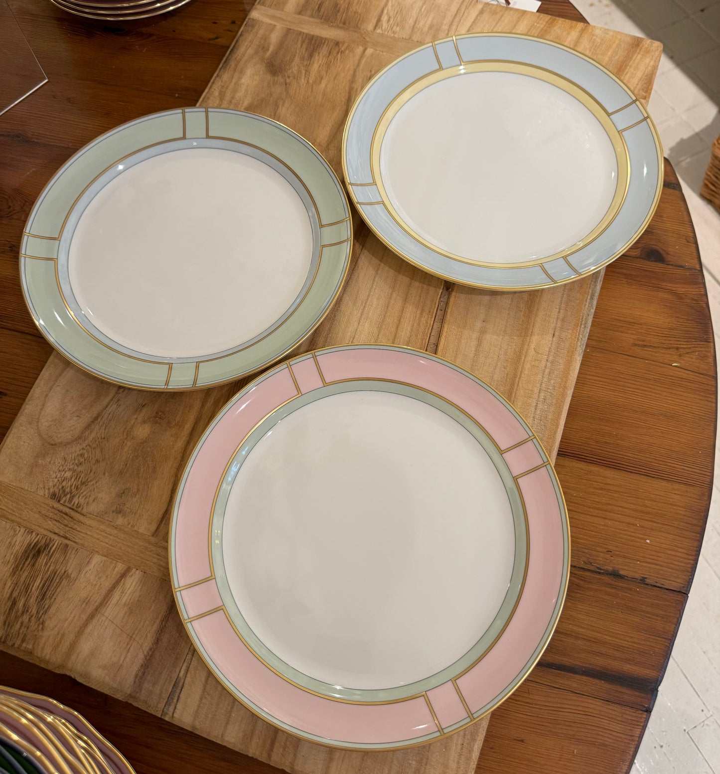 DIVA- Flat Dinner Plates