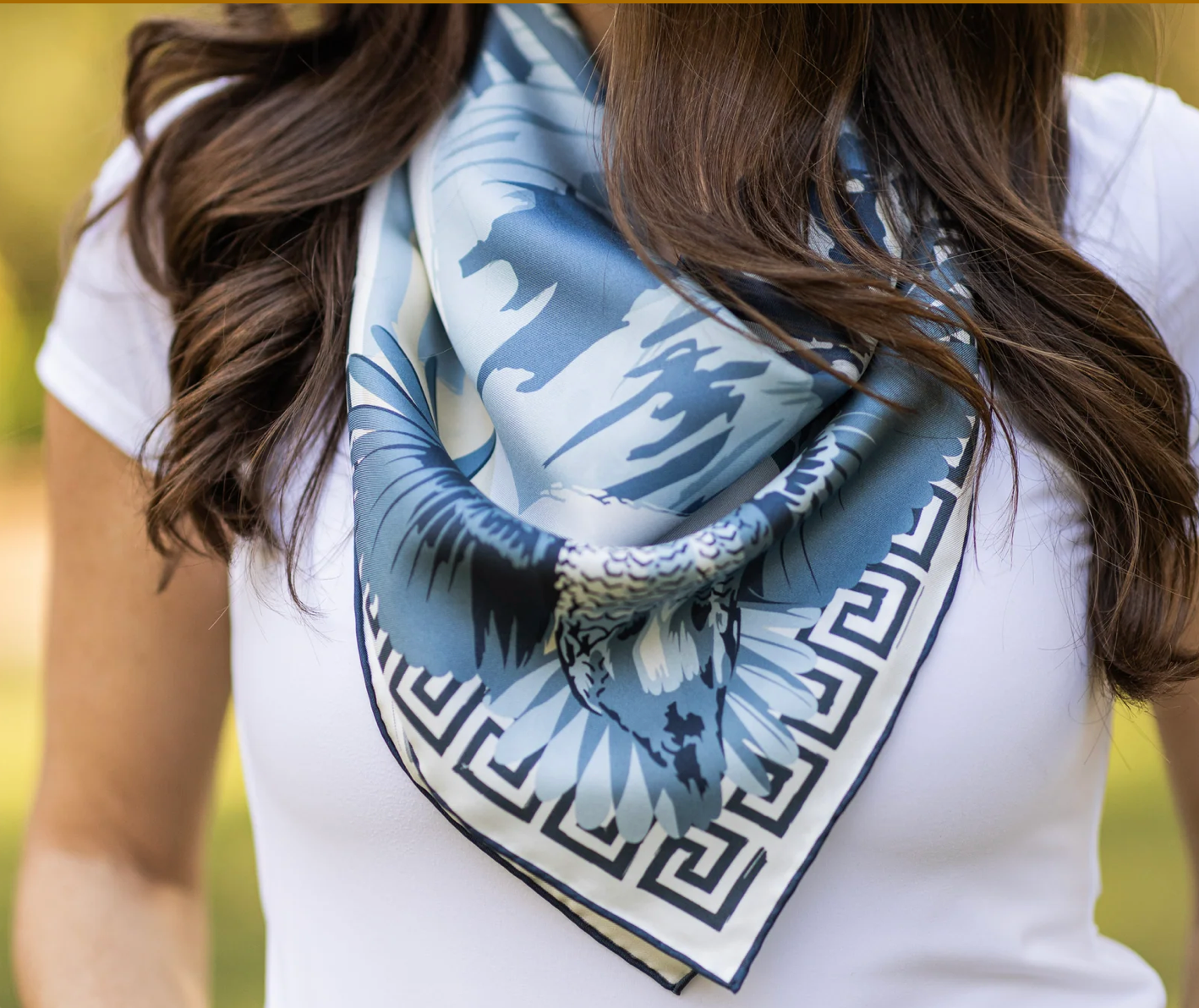 Light Blue Pointing Strong - Double-Sided Silk Scarf