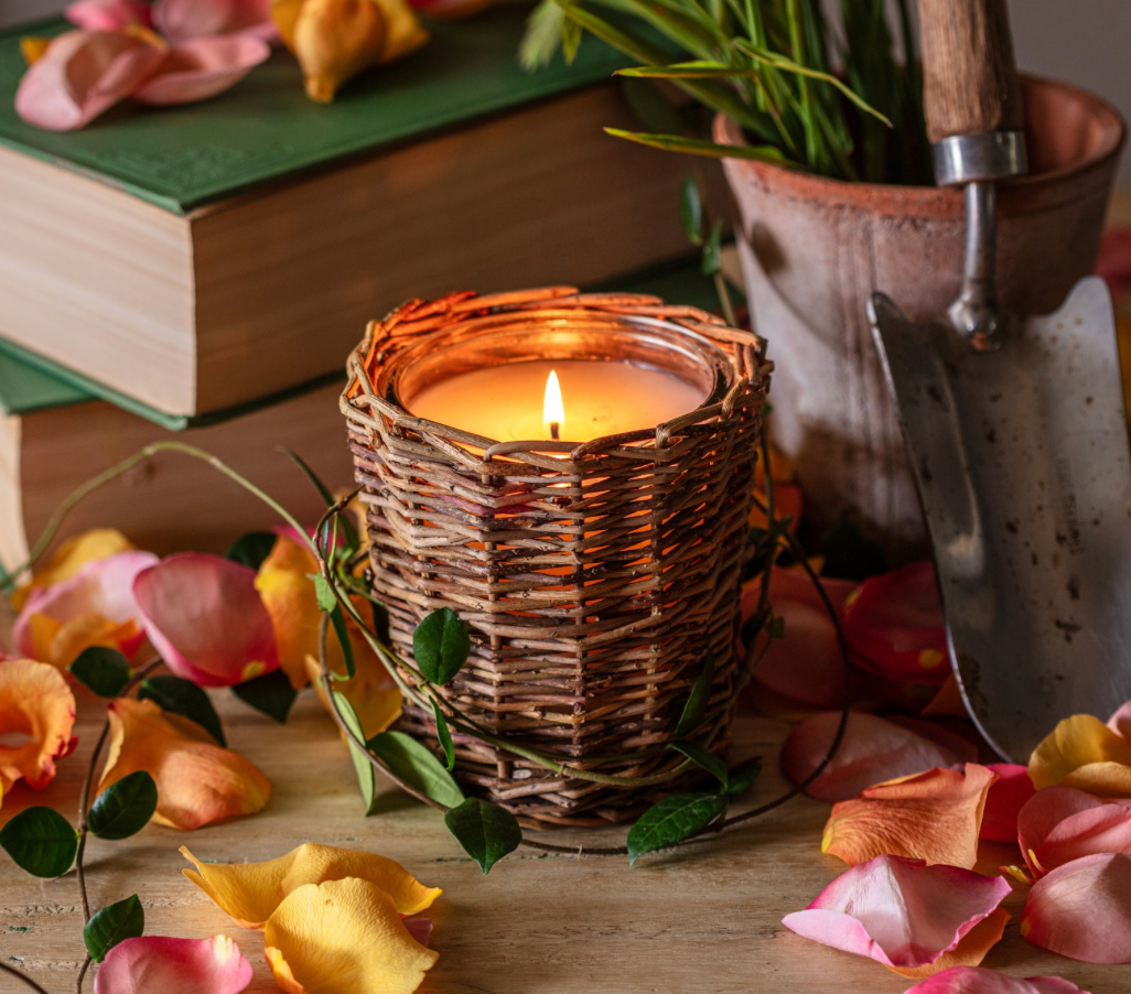 Screen Porch Candle