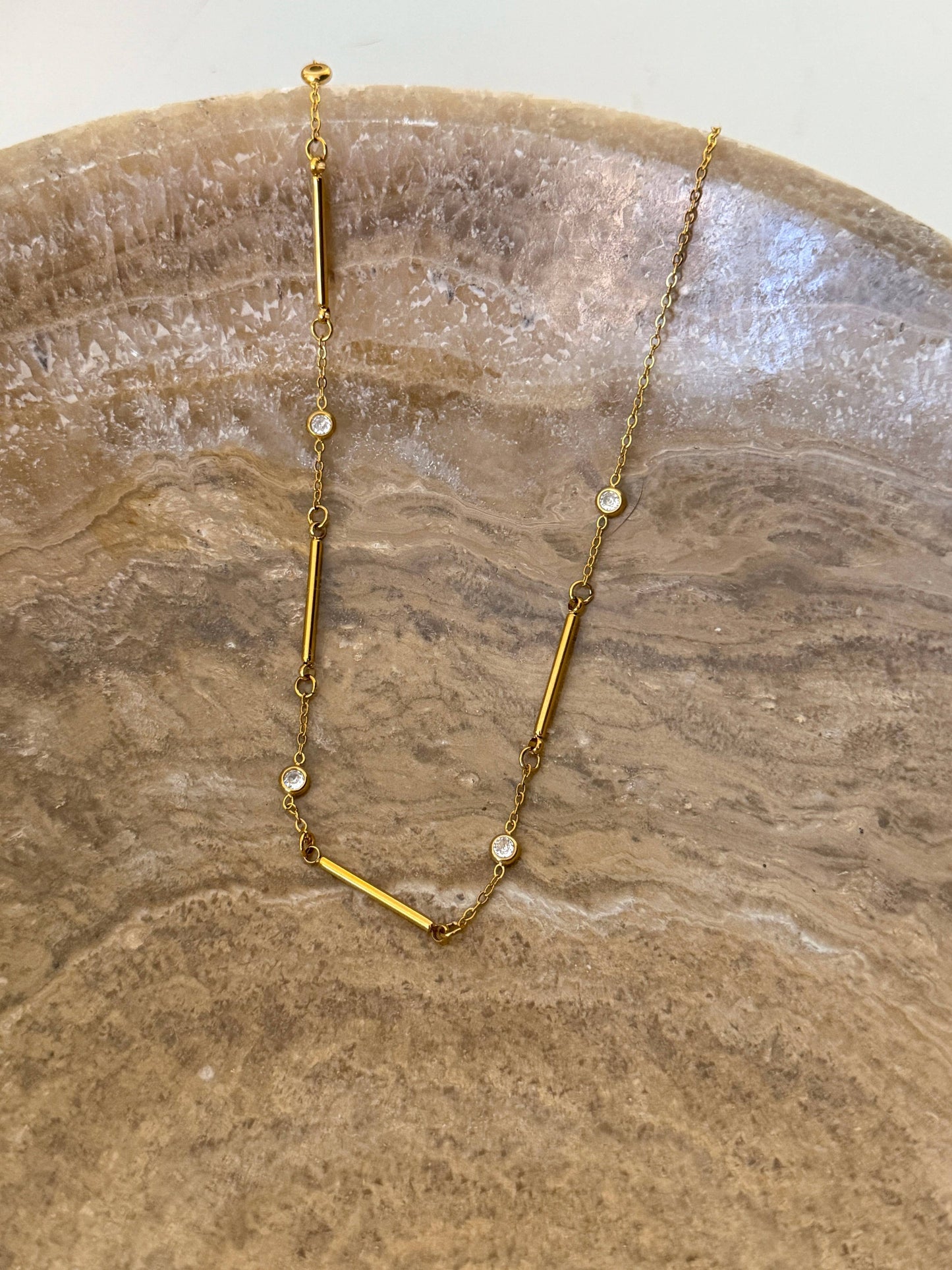 ELLA NECKLACE