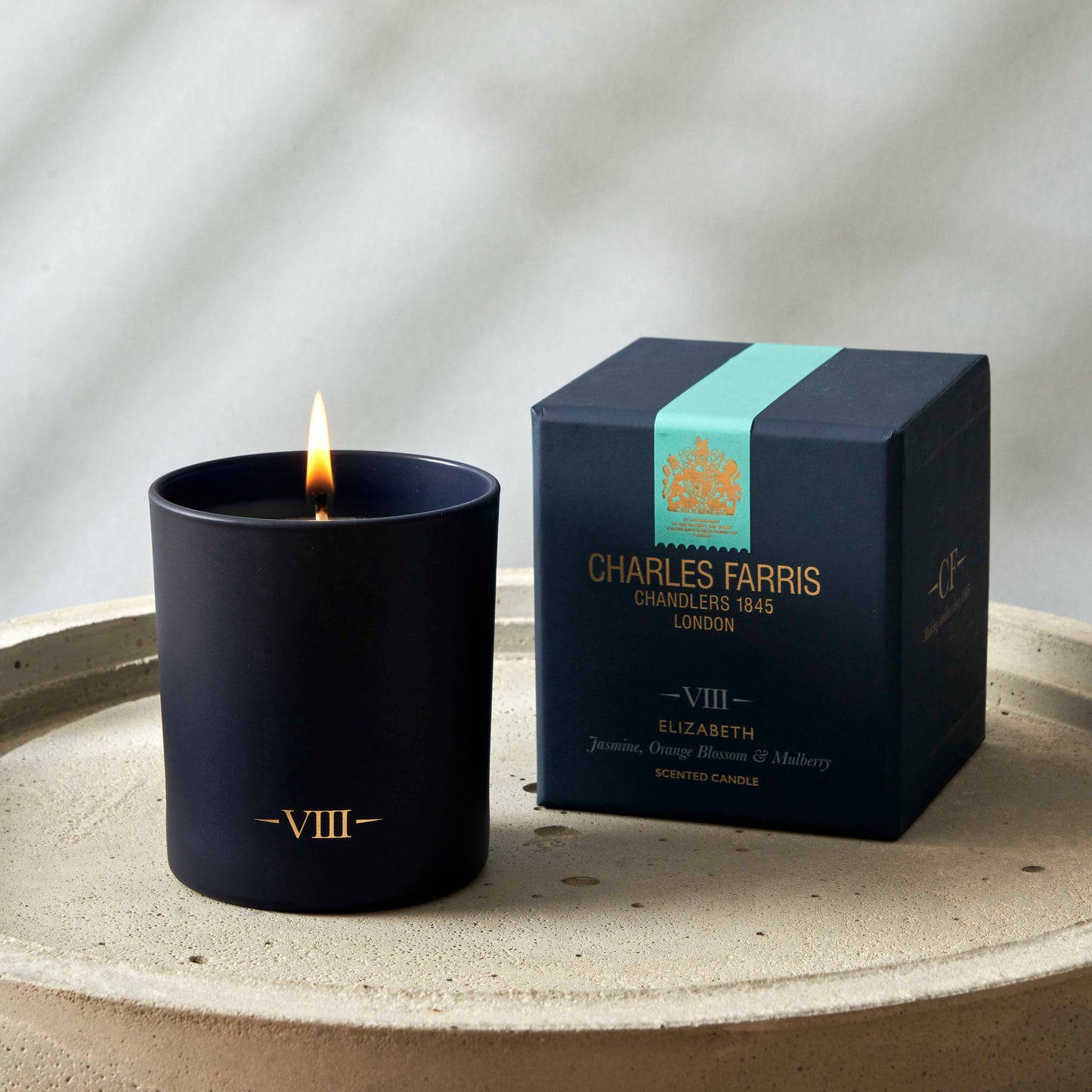 VIII Elizabeth Candle