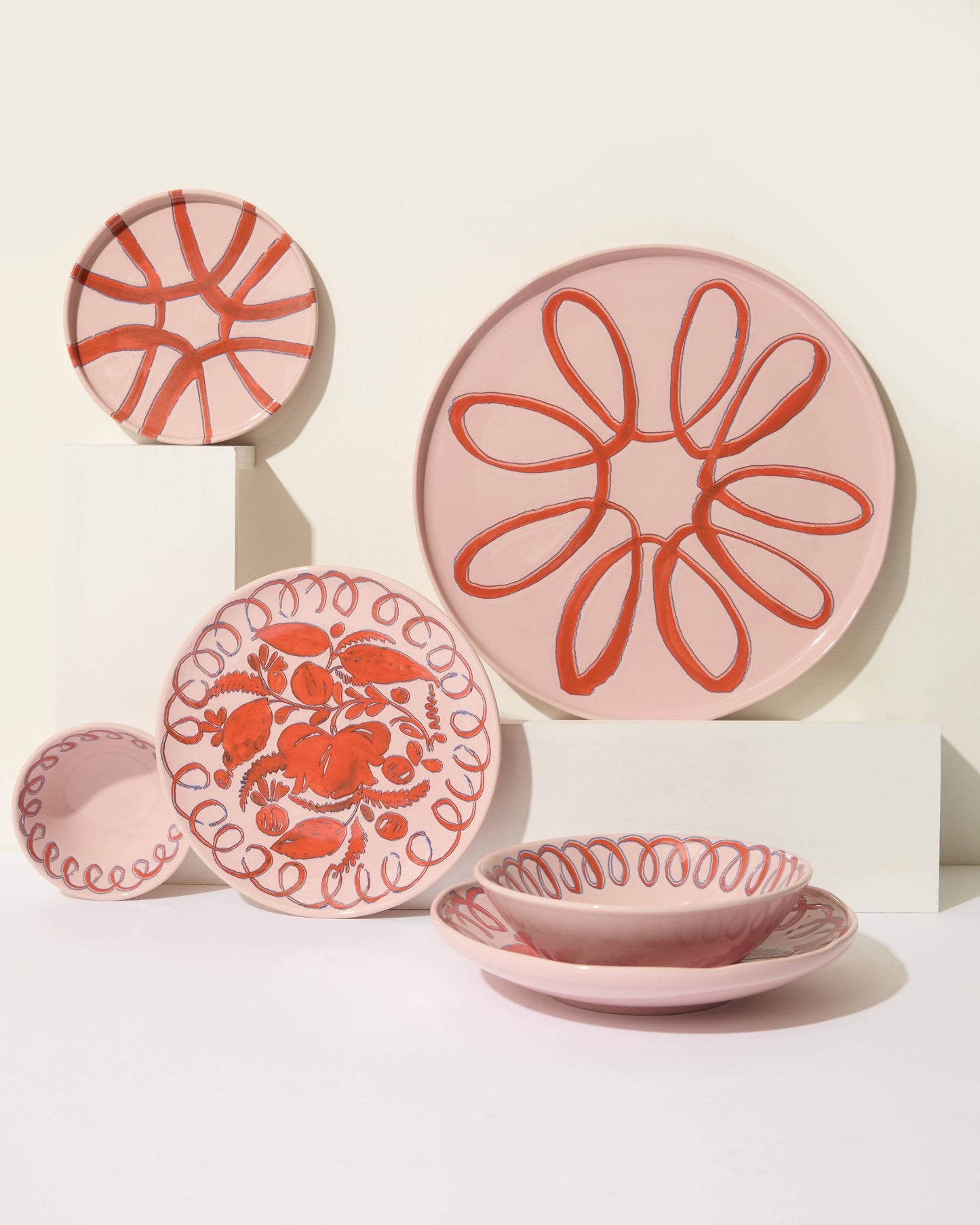 Amalfi Pasta Bowl Pink - 9.1" Diameter