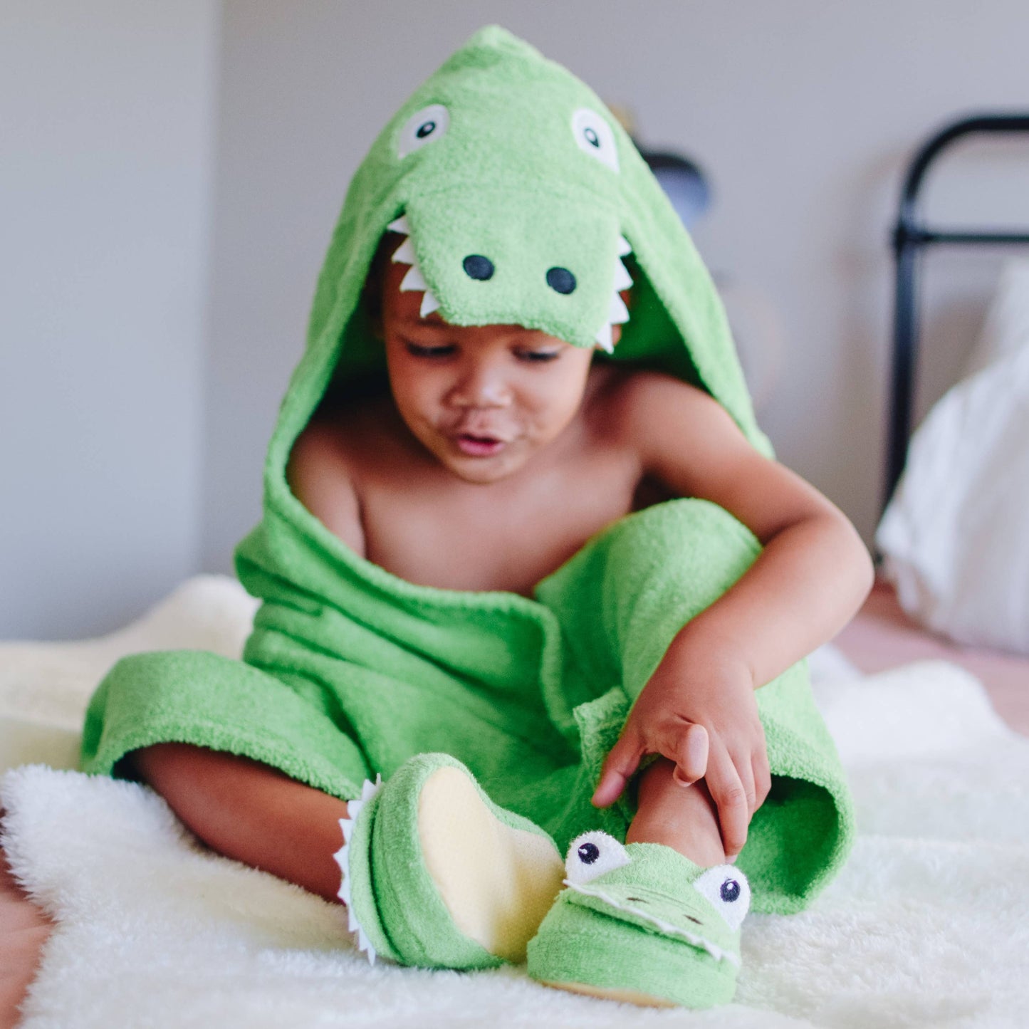 Alligator Hooded Towel